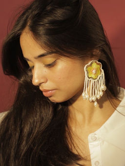 Digital Dress Room - Colourful Beaded Flower Earrings