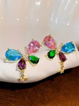 ISHKAARA - Flutter Gleam Drop Earrings