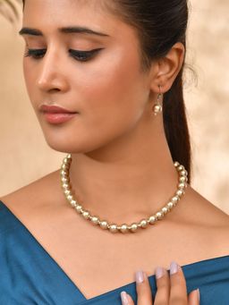 Silvermerc Designs - Pearl Necklace and Earring Set