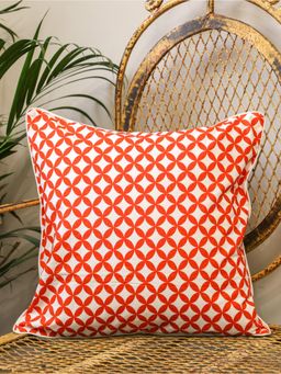 Crown of Poppies - White Blooming Garden Printed Cushion Cover (16 x 16)