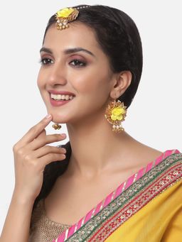 ZENEME - Gold-Plated Gota Patti Flower Jewellery Set