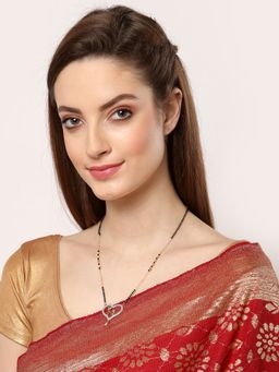 ZENEME - Gold Plated Alloy Black Beaded Heart Shape Ad Studded Mangalsutras for Women