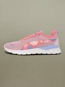 Pink color option, Currently selected