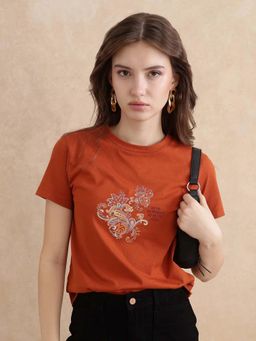 RAREISM - Ronell Rust Paisley Print Regular Crop T-Shirt