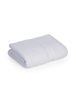 Feather & Spun - White Resort & Spa - Bath Towel (M)
