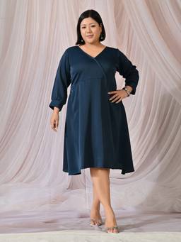 Desi Noor - Plus Size Solid Teal V-Neck Dress
