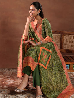 Libas - Green Silk Blend Printed Kurta Sets for Women