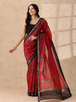 Taashi - The Crimson Madder Echoes Red Saree