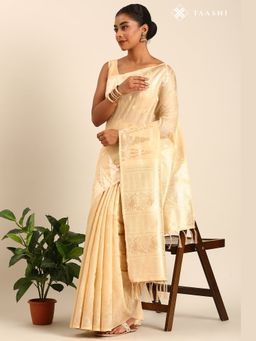 Taashi - The Traditional Cipher Beige Saree