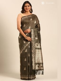 Taashi - Quiet Posies Red Saree