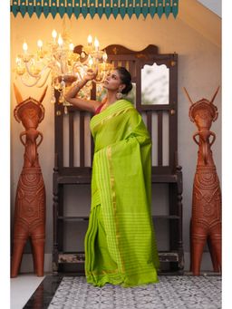 Unnati Silks - Green Pure Handloom Mangalgiri Cotton Saree with Unstitched Blouse