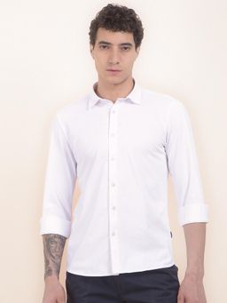 Cantabil - Slim Fit Polyester Stretch Fabric Solid Pattern Casual Shirt