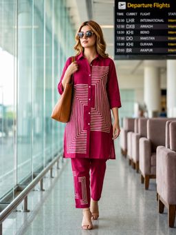 BERRYLICIOUS - Women Chanderi Pink Embroidered Co-Ord Set