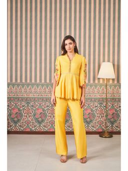 SAMMOHI BY MOKSHA & HIRAL - Yellow Hand Embellishments Co-Ord (Set of 2)