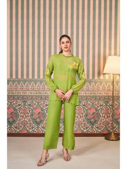SAMMOHI BY MOKSHA & HIRAL - Green Applique Hand Embroidery Co-Ord (Set of 2)
