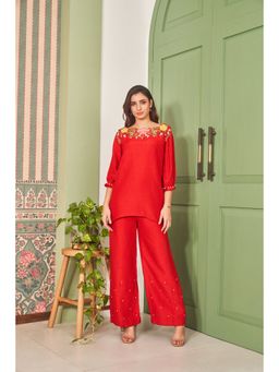 SAMMOHI BY MOKSHA & HIRAL - Red Applique Hand Embellishments Co-Ord (Set of 2)