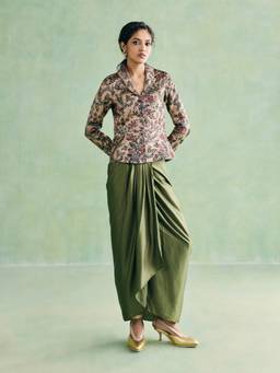 Aarke Ritu Kumar - Beige Polyester Floral Jacket With Skirt