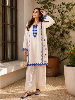 TWINS LADY - Cream Chanderi Embroidered Kurta With Pant