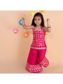 Pink color option, Currently selected