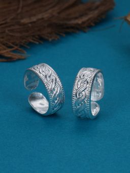 Praavy - 925 Silver Twist Adjustable Toe Ring