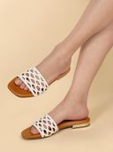 White color option, Currently selected