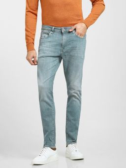 Selected - Light Blue Mid Rise Leon Slim Fit Jeans