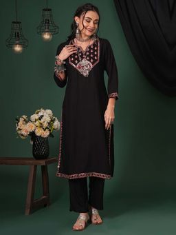 Globus - Women Black Embroidered Kurta with Pant (Set of 2)