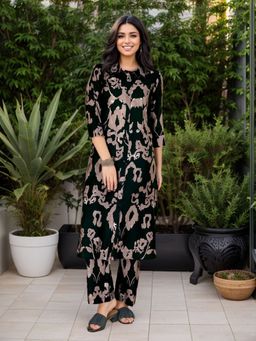 Gahan - Black Women's Digital Printed Polyester Kurta with Palazzos (Set of 2)