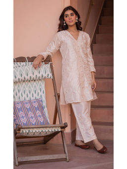 HOUSE OF KARI - Saba Chikankari Kurta & Pant in Habutai Silk - Cream (Set of 2)
