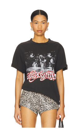 Philcos - Aerosmith Singing Boxy Tee