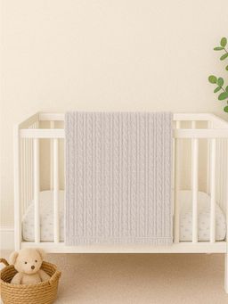 THE BABY TRUNK - Infant Ice Grey Knitted Heavy Winter Baby Blanket