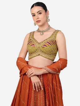Zaveri Pearls - Antique Gold Tone Stones Diamonds Jewellery Set