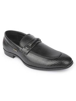 LIBERTY - Men Black TPR Sole Loafers