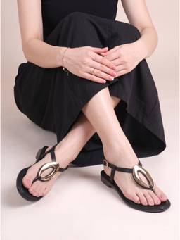 CHINRAAG - Women Black Synthetic Sole Sandals
