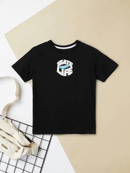 max - Boys Black Text Printed T-shirt