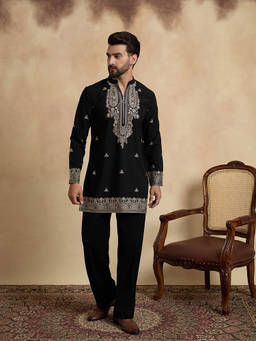 ETHNIC BAY - Men Black Embroidered Thread Work Kurta