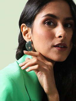 Sohi - Shell Stud Earrings Green