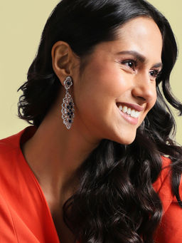 Sohi - Rhinestone Textured Drop Earrings Black & Silver