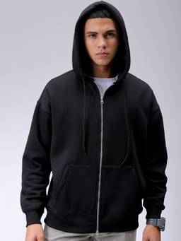 The Indian Garage Co - Men Black Relaxed Fit Solid Hooded Full Sleeves Hoodies