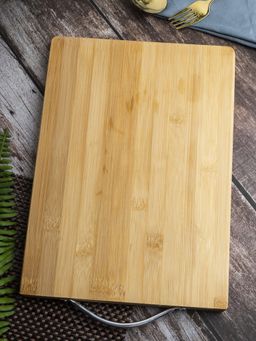Voncasa - Brown Metal Handle Bamboo Chopping Board