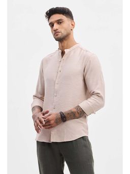 Snitch - Men Beige Solid Casual Shirt