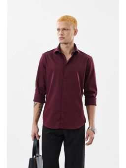 Snitch - Men Burgundy Solid Casual Shirt
