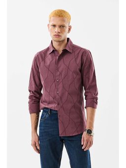 Snitch - Men Burgundy Textured Casual Shirt