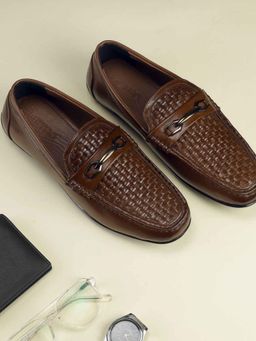 Metro - Men Tan Slip On Closure Casual Loafers