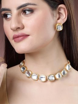 Gahan - Womens Gold Kundan Studded Handcrafted Jewellery Set