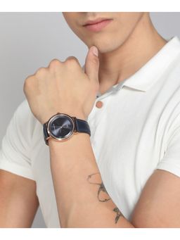 French Connection - Men Crizel Navy Blue Dial Analog Watch FCN00043A (M)