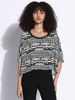 SHOWOFF - Edition Women Black Extended Sleeves Geometric Boxy Crop Top