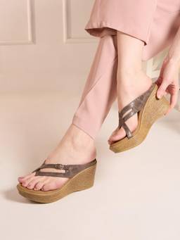 Inc.5 - Womens Grey Ethnic Textured Round Toe Wedges Heels
