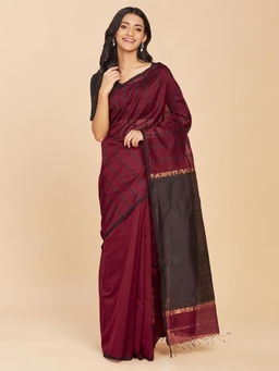 Fabindia - Maroon Cotton Silk Maheshwari Woven Saree Without Blouse