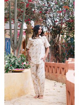 SAY - Women White Pure Cotton Shirt with Pyjama (Set of 2)